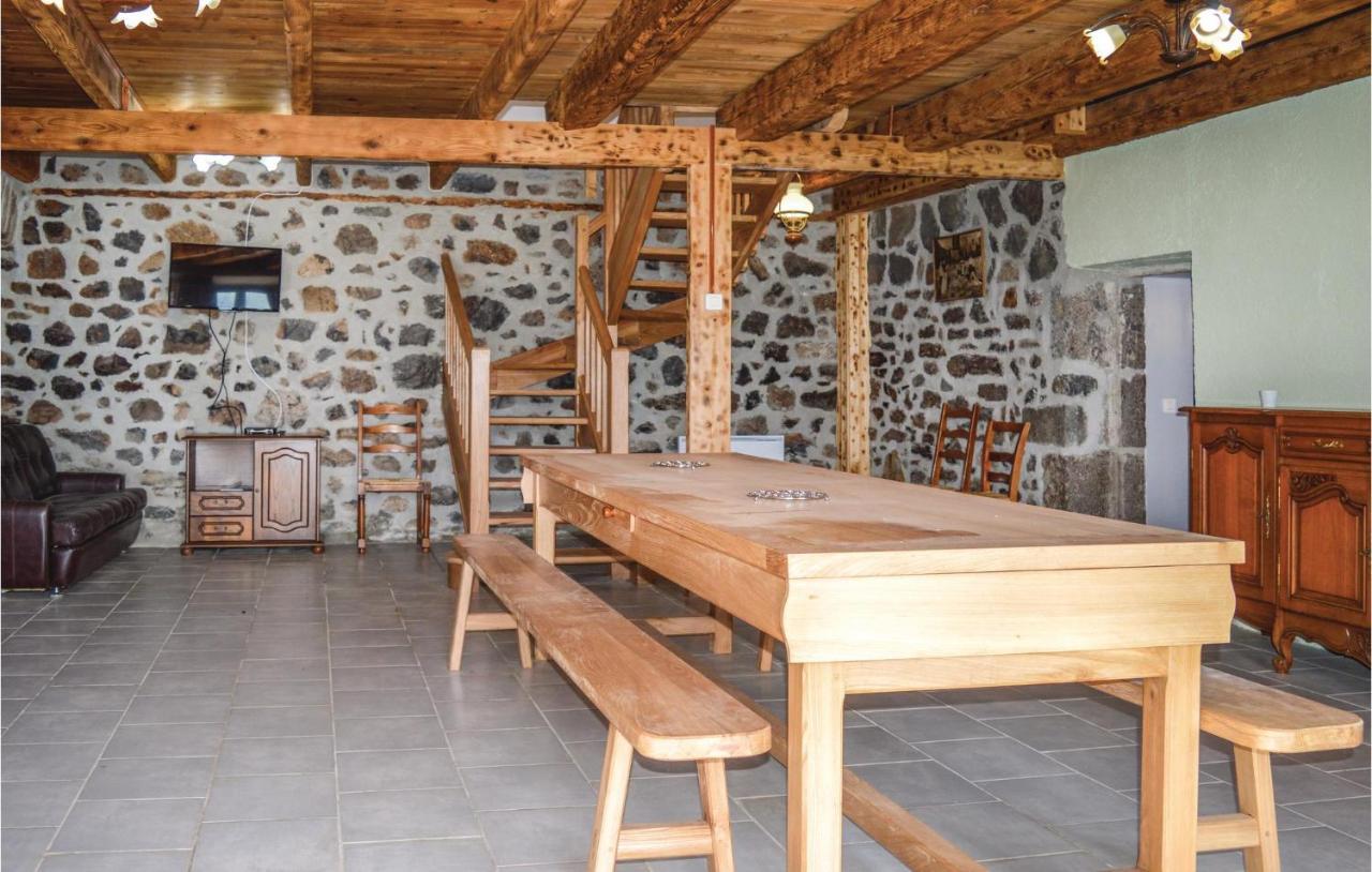 3 Bedroom Beautiful Home In Cheylade Dış mekan fotoğraf